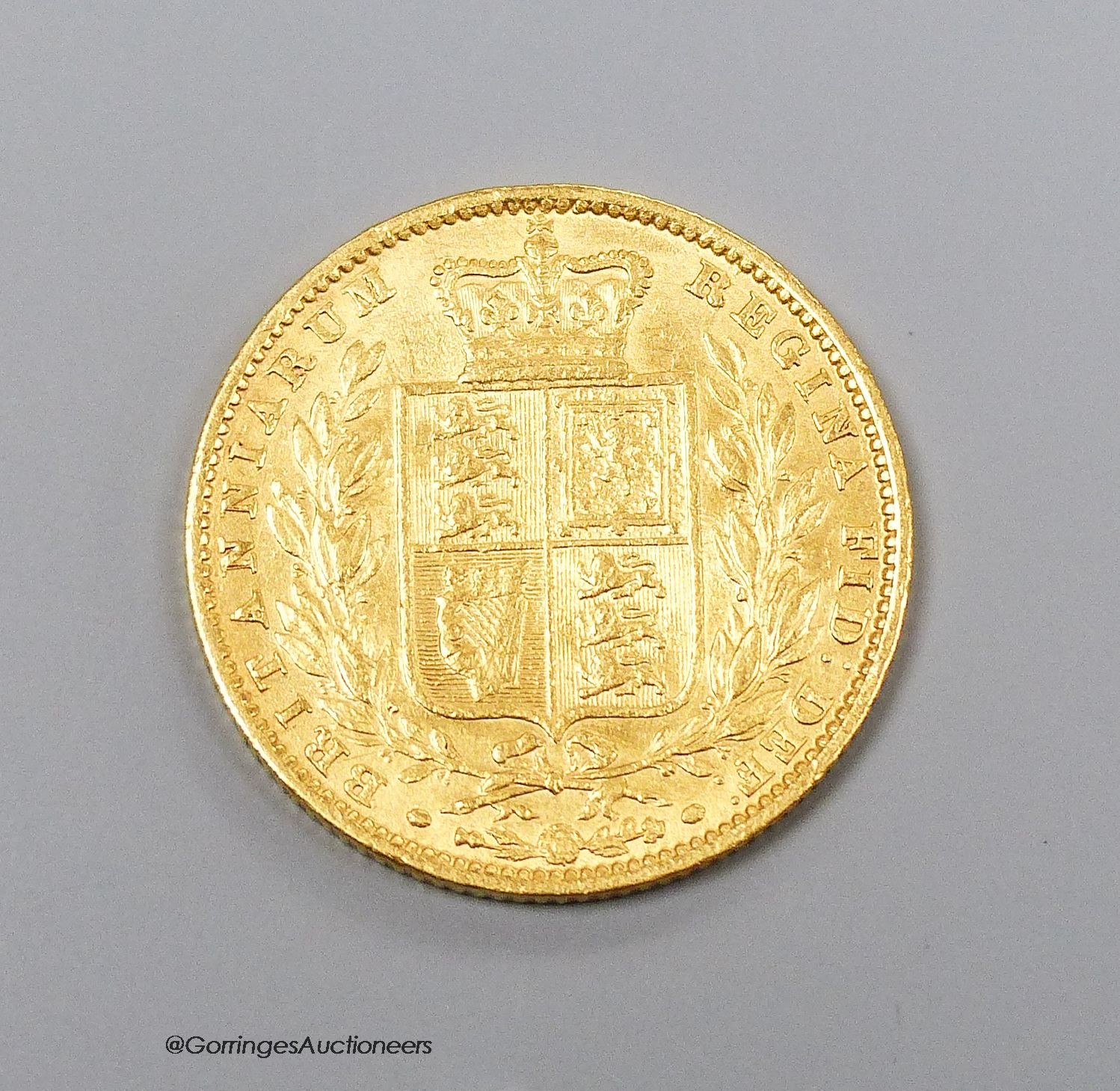 A Victoria gold sovereign 1862, good F